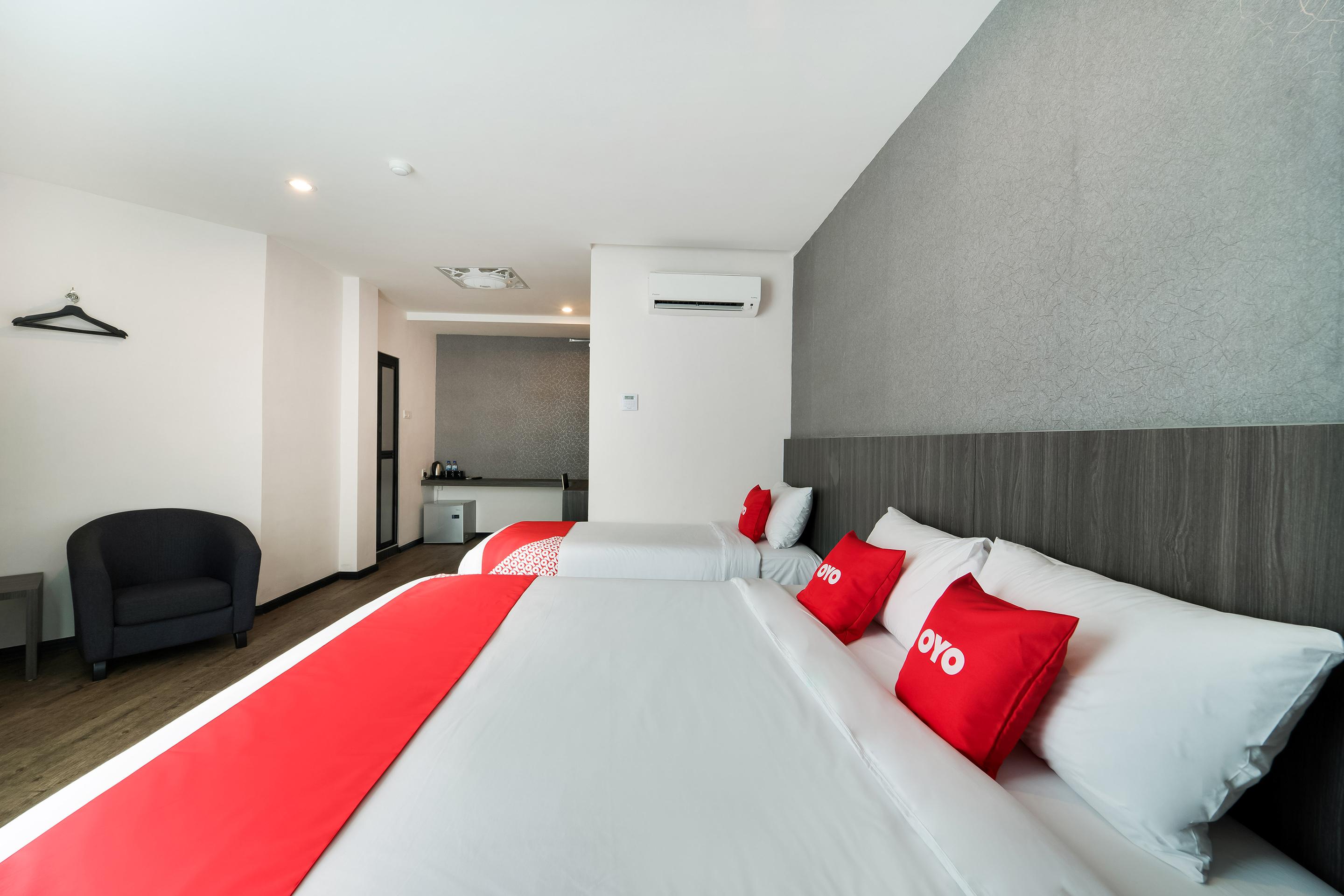 Capital O 89386 Stay 365 Hotel Changlun Exteriör bild