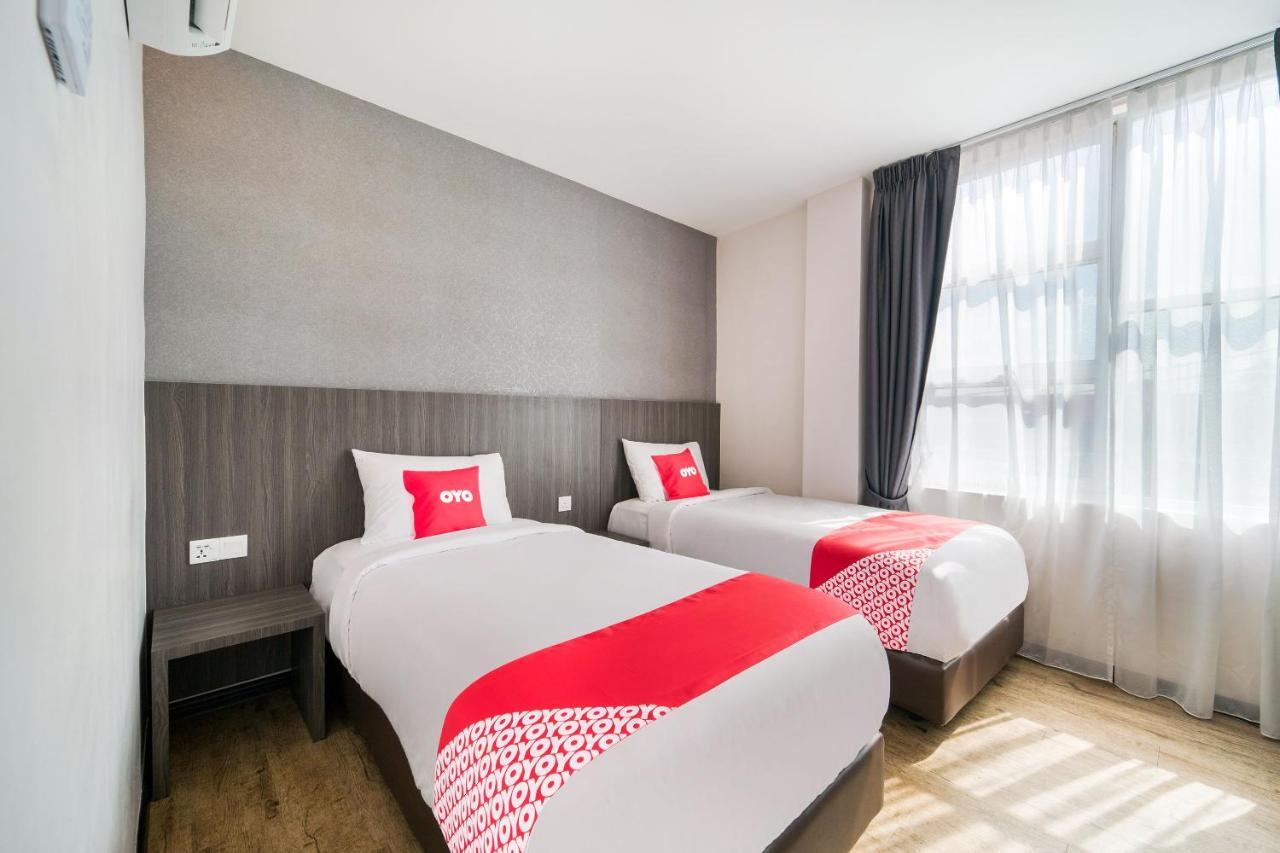 Capital O 89386 Stay 365 Hotel Changlun Exteriör bild